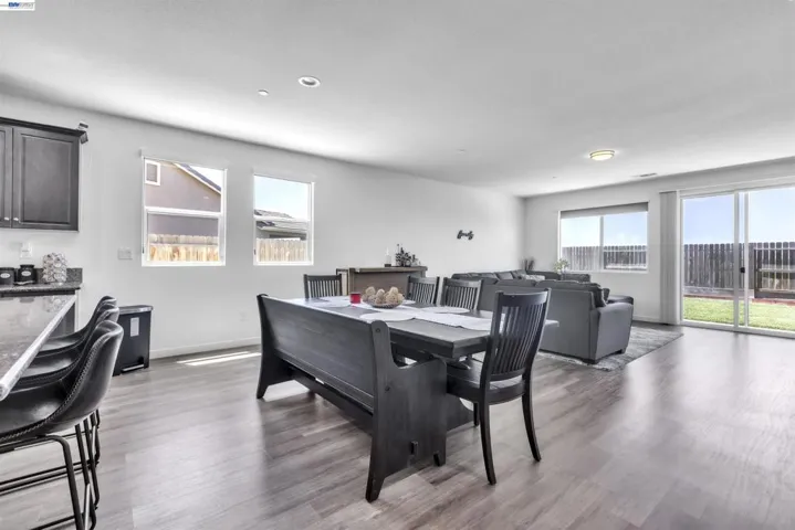 1893 Summit Dr, Los Banos, California 93635