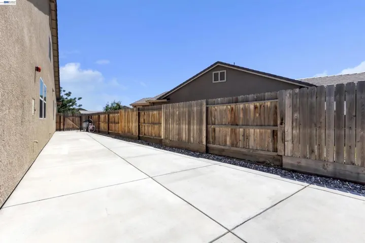 1893 Summit Dr, Los Banos, California 93635