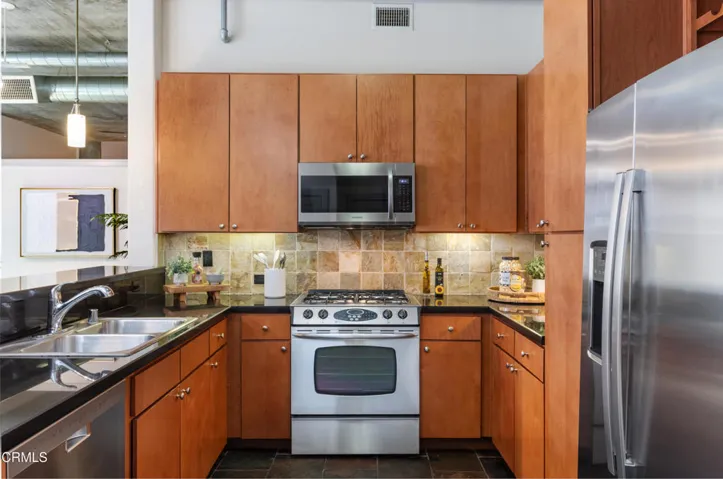 840 Green 309_330_mls