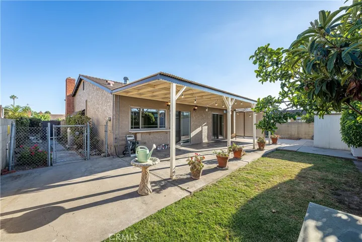 5431 La Luna Drive, La Palma, California 90623
