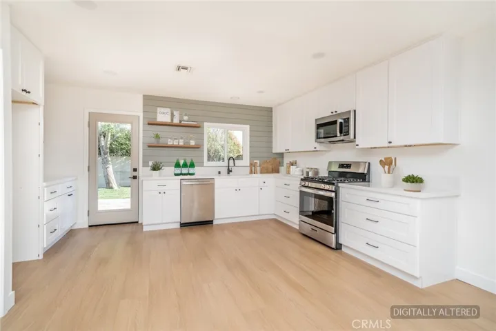 652 E Yale Street, Ontario, California 91764
