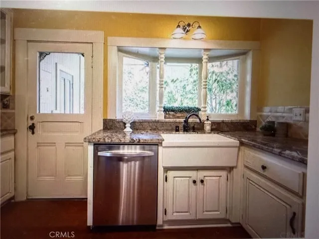 511 Cajon, Redlands, California 92373