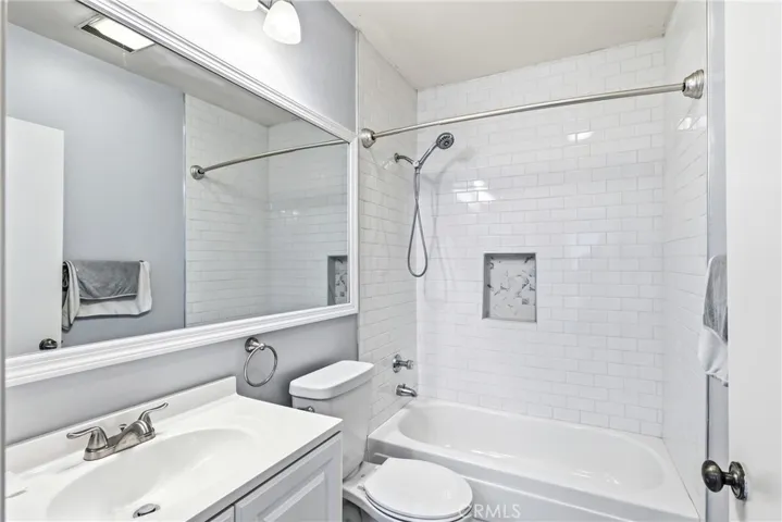 1822 Garvey 8, Alhambra, California 91803
