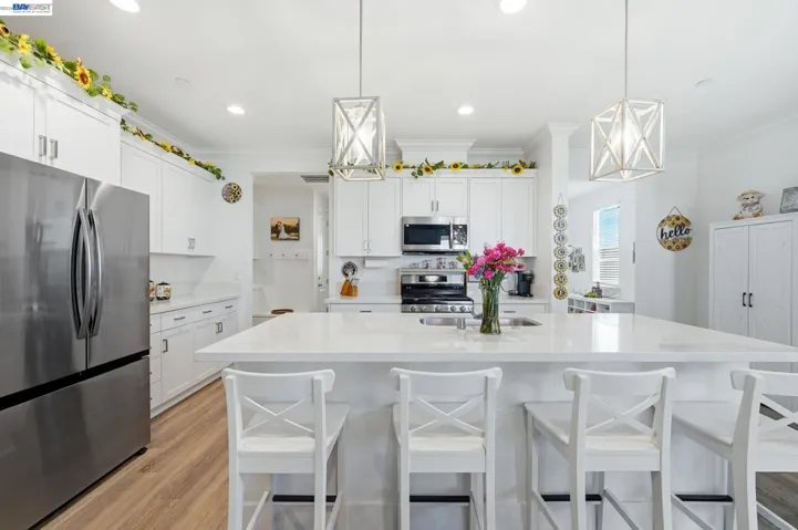 2249 Enchantment, Manteca, California 95337