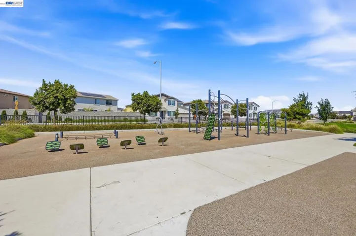 2249 Enchantment, Manteca, California 95337