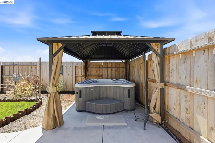 2249 Enchantment, Manteca, California 95337