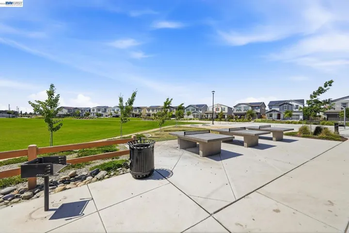 2249 Enchantment, Manteca, California 95337