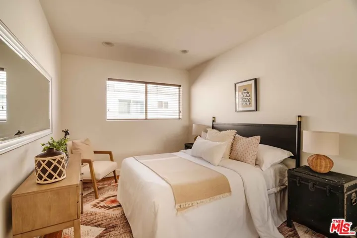 17158 Palisades Circle, Pacific Palisades, California 90272