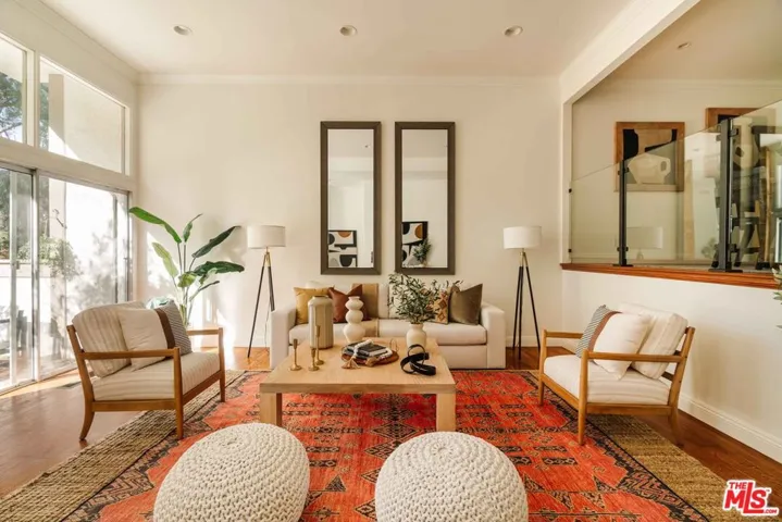 17158 Palisades Circle, Pacific Palisades, California 90272