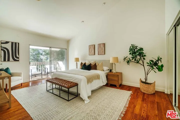 17158 Palisades Circle, Pacific Palisades, California 90272