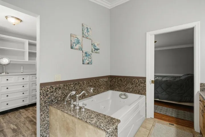 35369 Chiwi Circle, Wildomar, California 92595