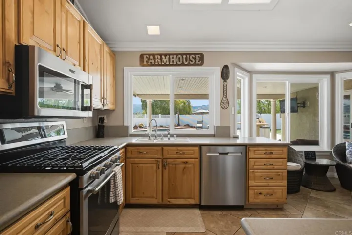 35369 Chiwi Circle, Wildomar, California 92595