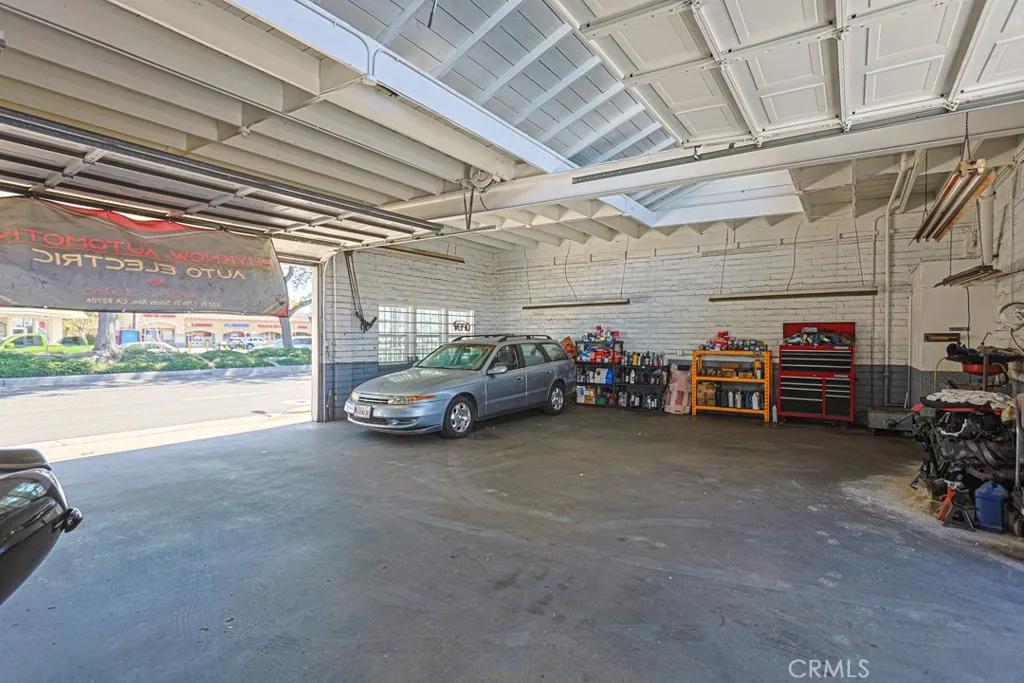 327 W 17th, Santa Ana, California 92706 — photo 5