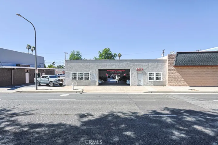 327 W 17th, Santa Ana, California 92706