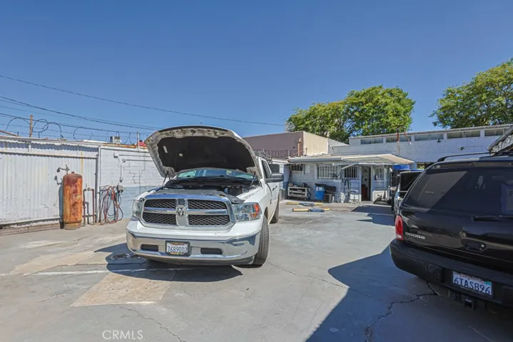 327 W 17th, Santa Ana, California 92706