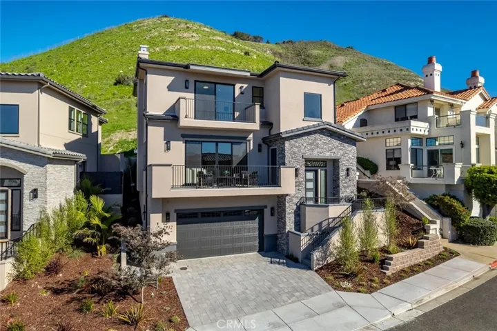 2732 Barcelona Street, Pismo Beach, California 93449