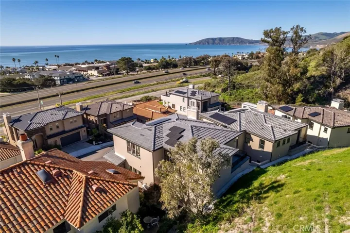 2732 Barcelona Street, Pismo Beach, California 93449