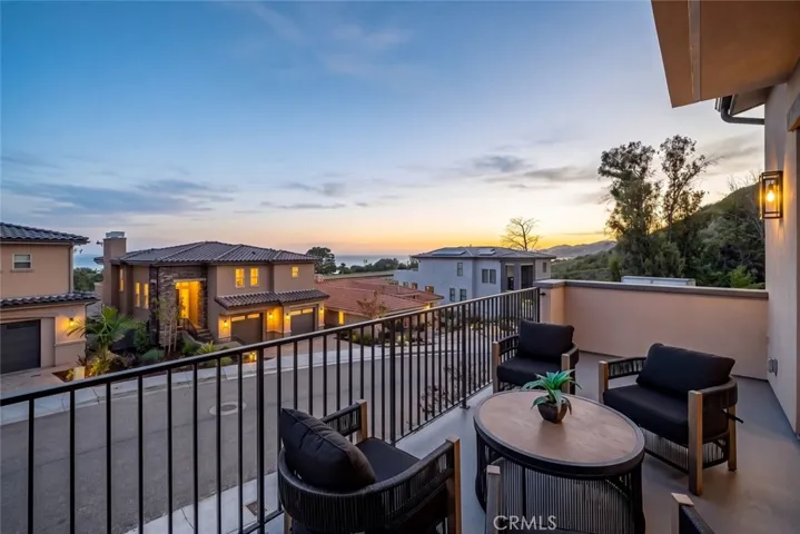 2732 Barcelona Street, Pismo Beach, California 93449