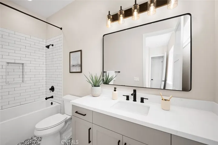 2732 Barcelona Street, Pismo Beach, California 93449