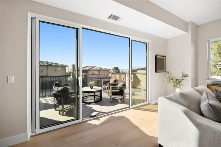 2732 Barcelona Street, Pismo Beach, California 93449