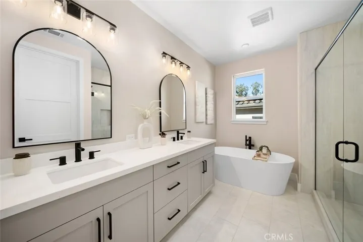 2732 Barcelona Street, Pismo Beach, California 93449