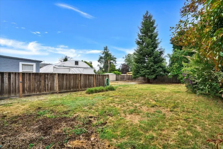 20583 Cambridge Avenue, Hayward, California 94541