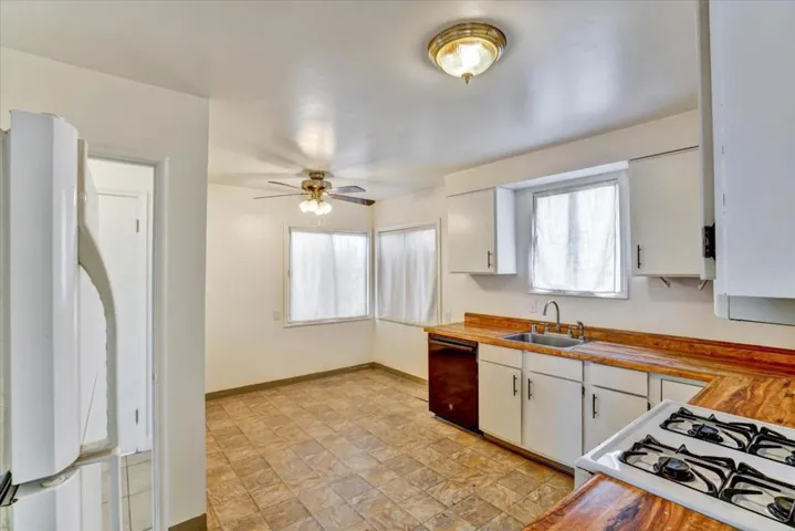 20583 Cambridge Avenue, Hayward, California 94541
