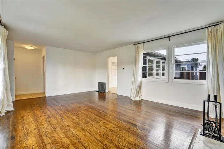 20583 Cambridge Avenue, Hayward, California 94541