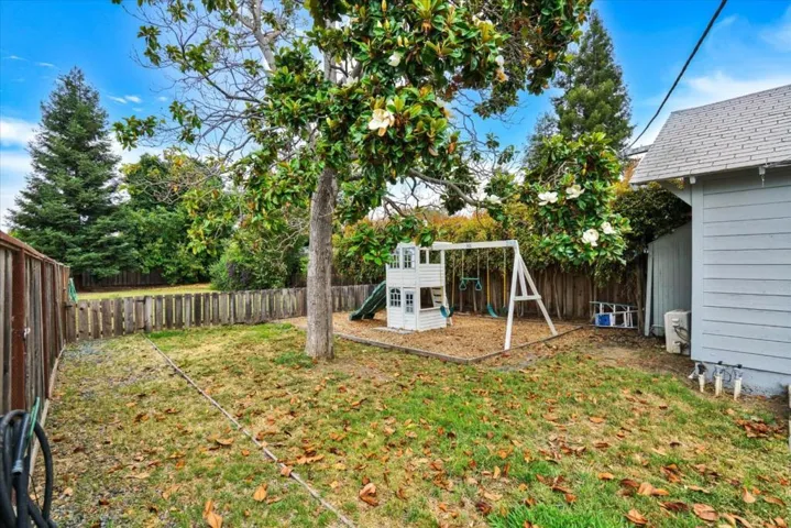 20583 Cambridge Avenue, Hayward, California 94541
