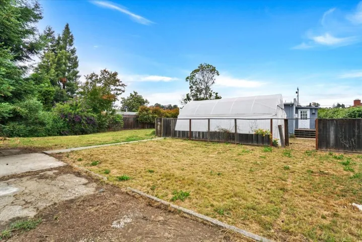 20583 Cambridge Avenue, Hayward, California 94541