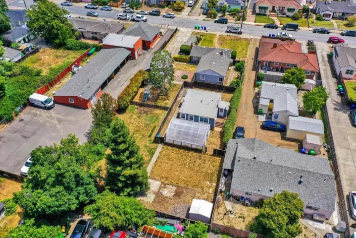 20583 Cambridge Avenue, Hayward, California 94541
