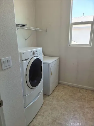 6633 Meadowlark, Winton, California 95388