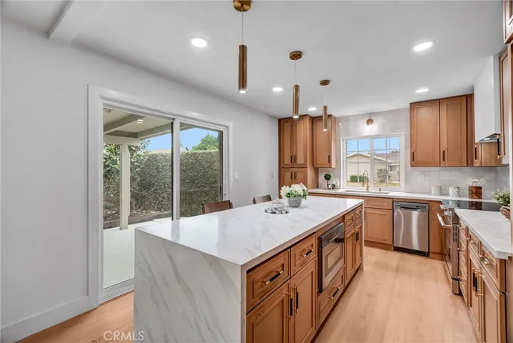 3931 Wisteria Street, Seal Beach, California 90740