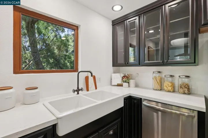 600 Suntree Lane 608, Pleasant Hill, California 94523