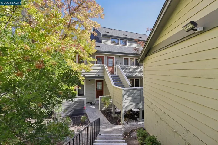 600 Suntree Lane 608, Pleasant Hill, California 94523