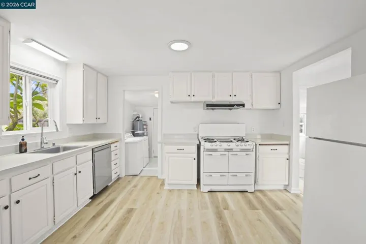 742 La Paloma Rd, El Sobrante, California 94803