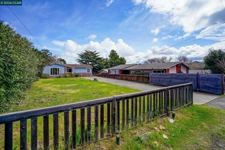 742 La Paloma Rd, El Sobrante, California 94803