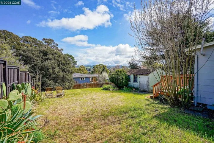 742 La Paloma Rd, El Sobrante, California 94803