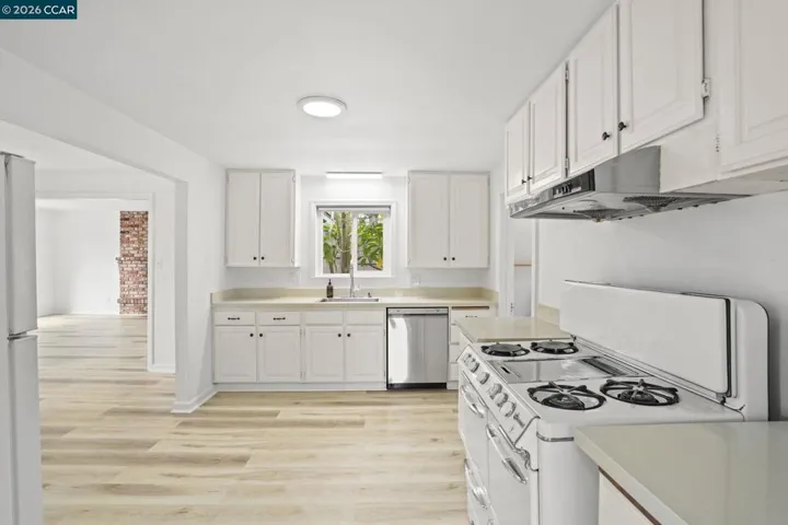 742 La Paloma Rd, El Sobrante, California 94803