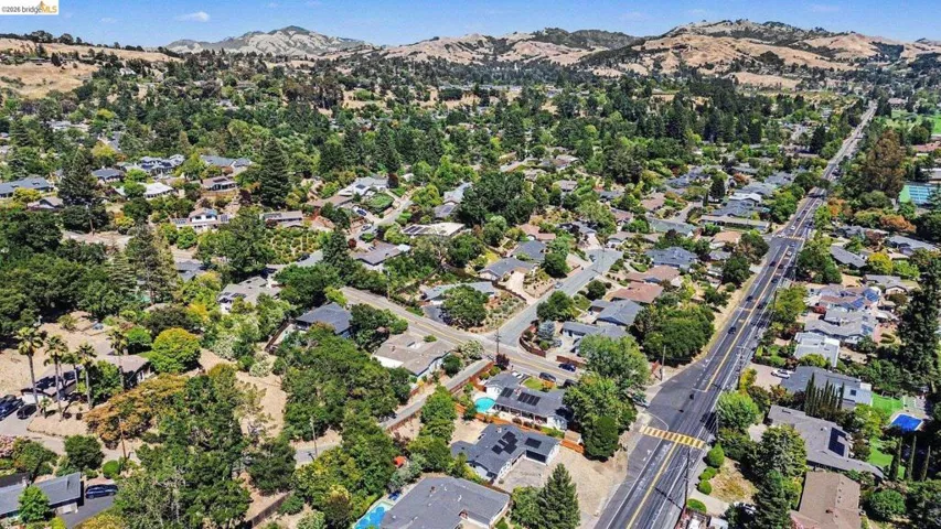 649 Moraga Way, Orinda, California 94563-4246