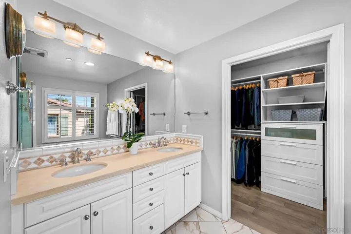3598 Summit Trail, Carlsbad, California 92010