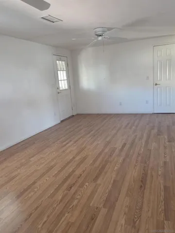2550 E Valley Parkway 122, Escondido, California 92027