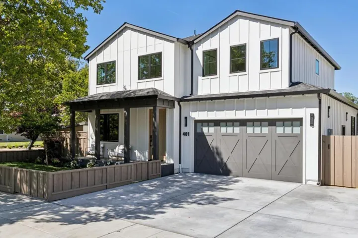 401 Grand Street, Redwood City, California 94062