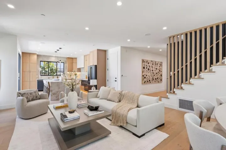 401 Grand Street, Redwood City, California 94062