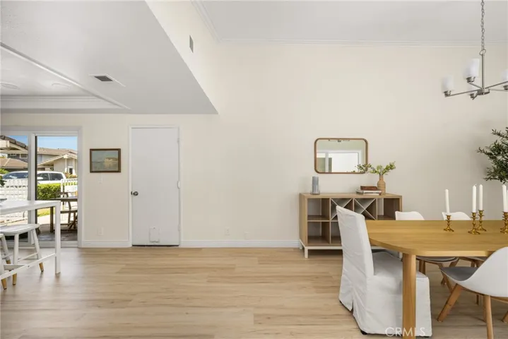 12 Blackswan, Irvine, California 92604