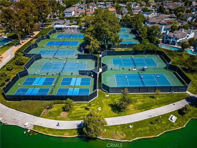 12 Blackswan, Irvine, California 92604