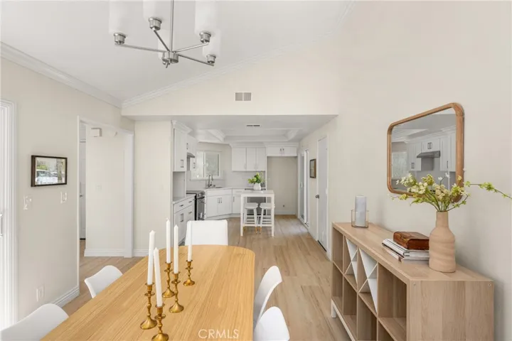 12 Blackswan, Irvine, California 92604