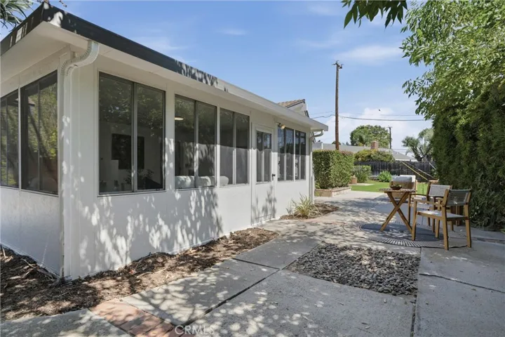13032 Earlham, Santa Ana, California 92705