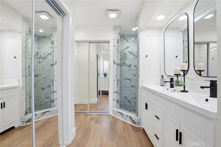 13032 Earlham, Santa Ana, California 92705
