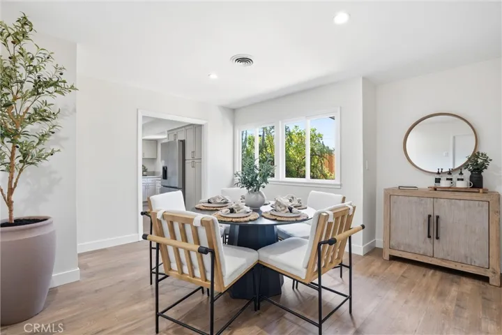 13032 Earlham, Santa Ana, California 92705